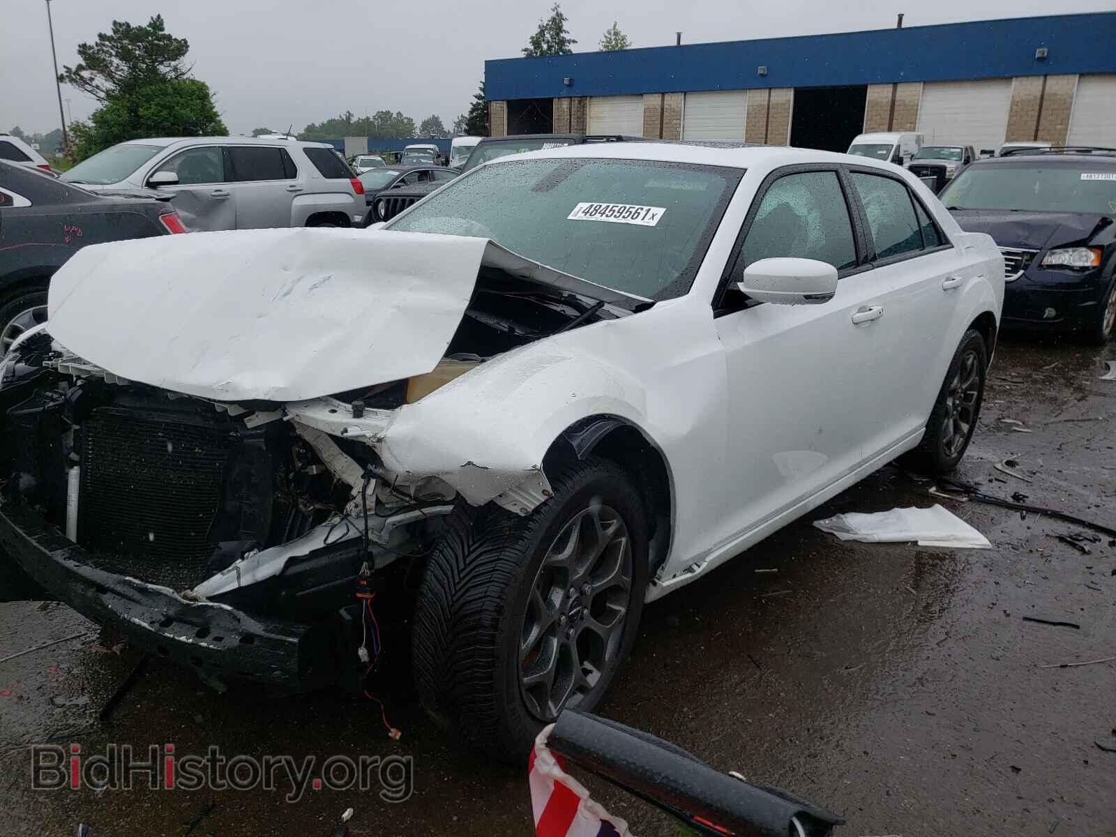 2015 CHRYSLER 300 - VIN: 2C3CCAGG8FH932324 - Фото 2
