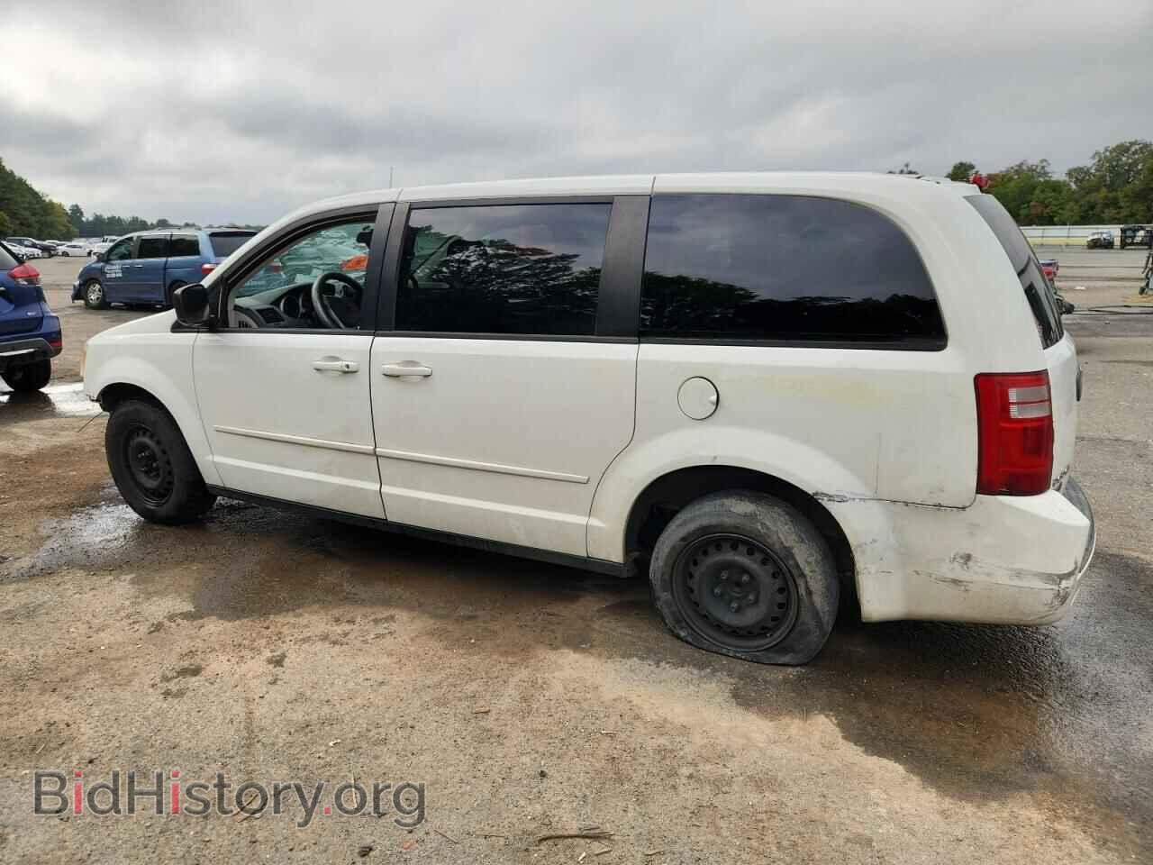 2010 DODGE CARAVAN - VIN: 2D4RN4DEXAR268151 - Photo 2