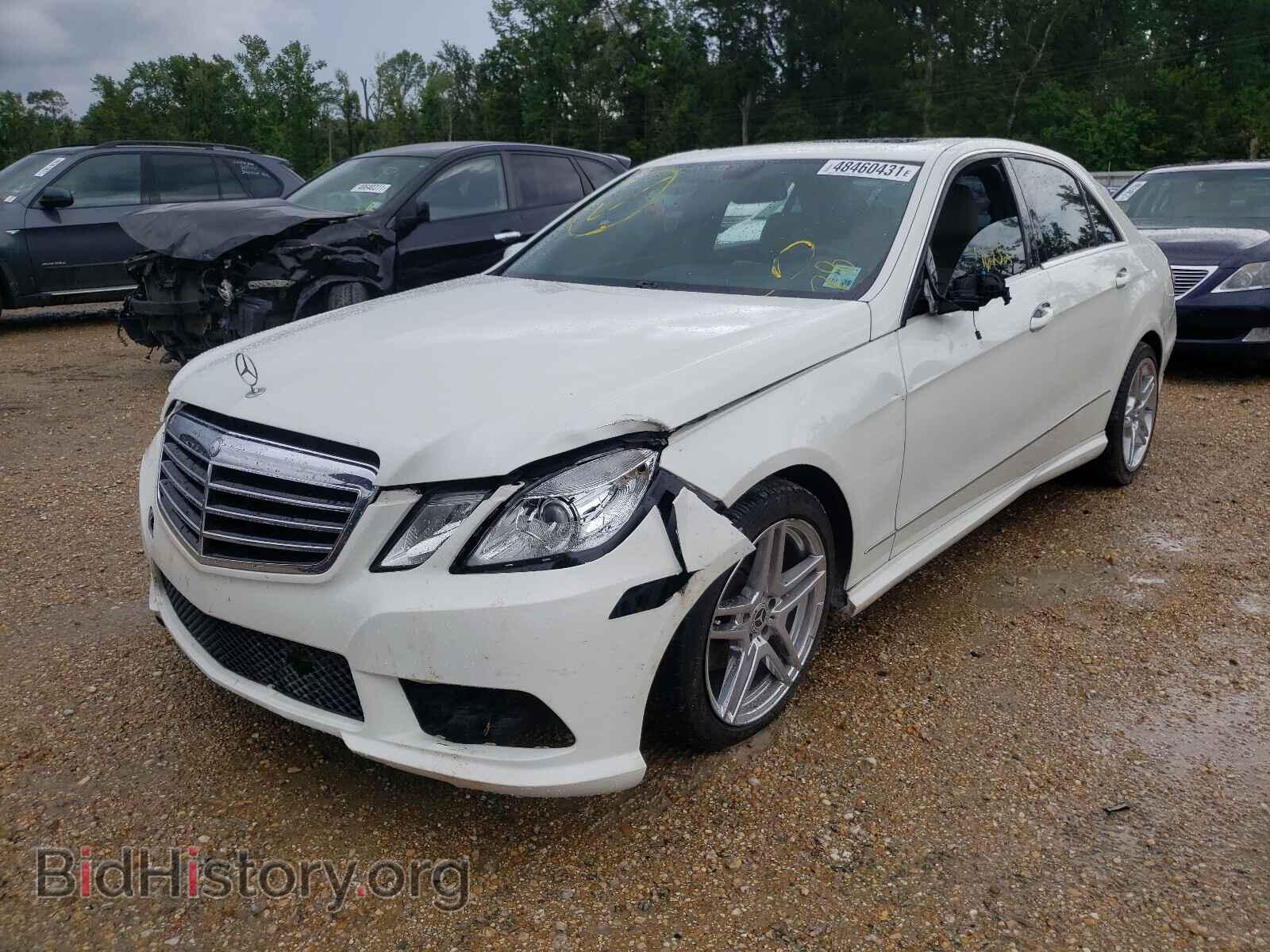 2011 MERCEDES-BENZ E-CLASS - VIN: WDDHF5GB3BA452713 - Фото 2