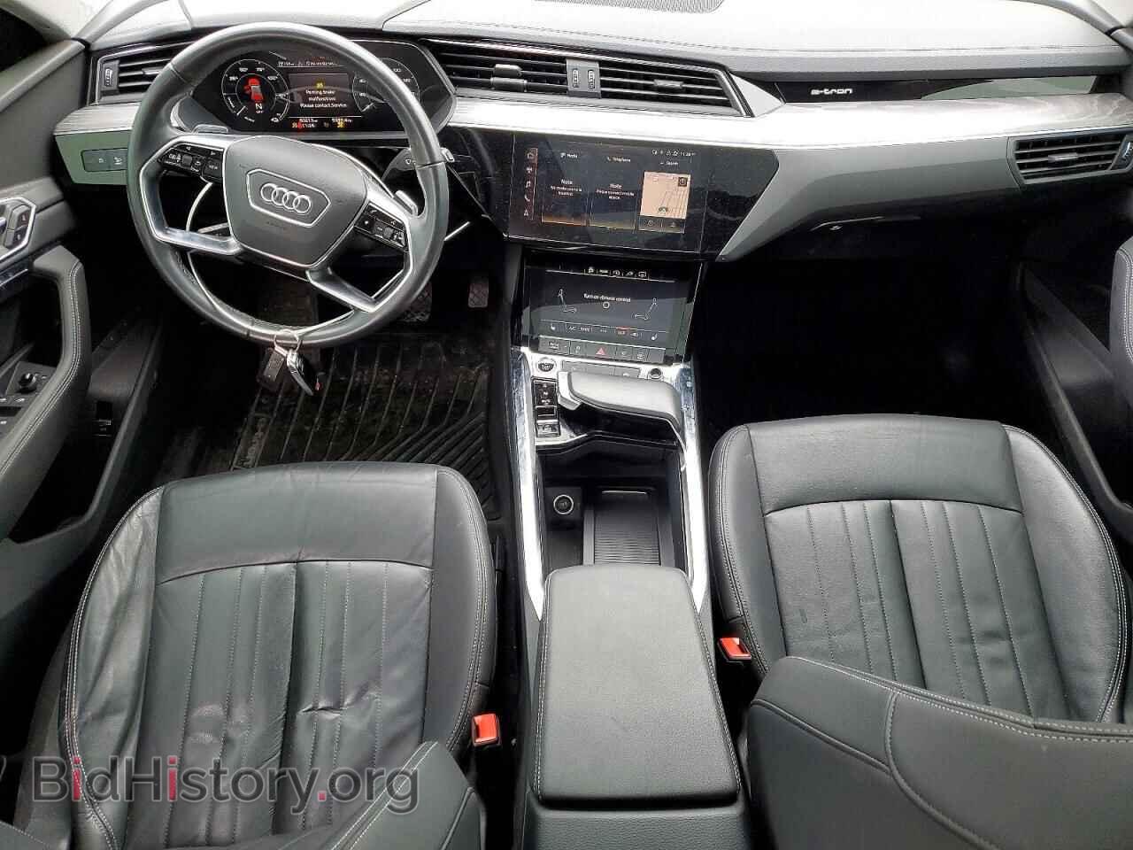2021 AUDI E-TRON - VIN: WA1AAAGE9MB008093 - Photo 8