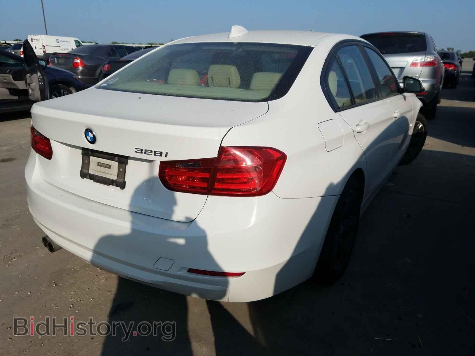 2014 BMW 3 SERIES - VIN: WBA3A5C53EF604870 - Фото 4