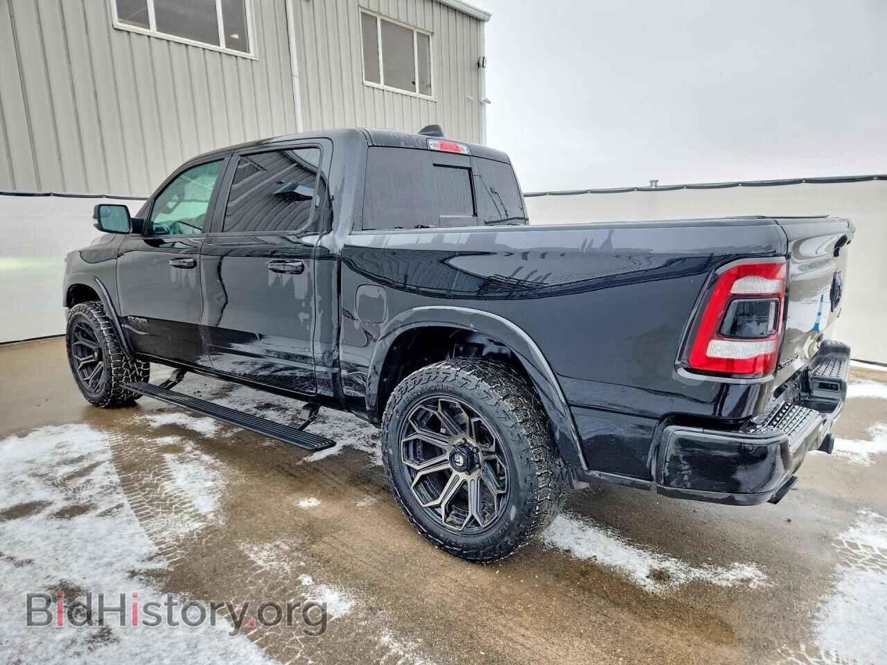 2021 RAM 1500 - VIN: 1C6SRFVT7MN536660 - Фото 2