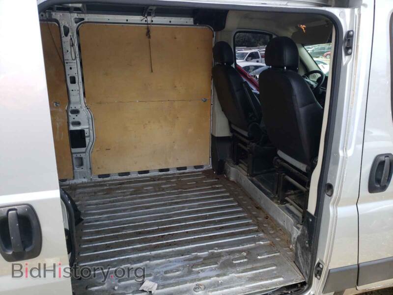2017 RAM PROMASTER (VIN 3C6TRVAG9HE523992) — фото 6 из 10