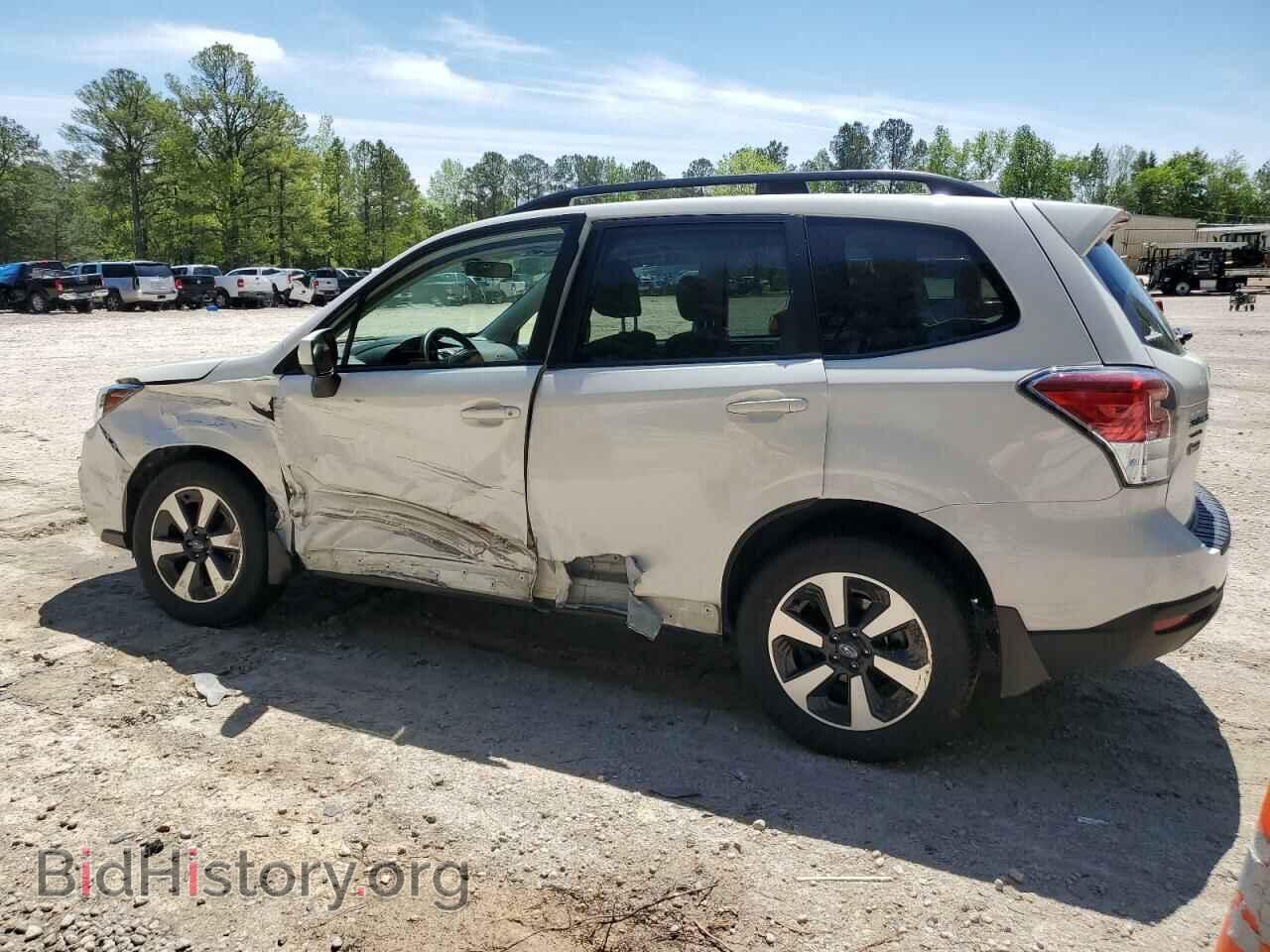 2018 SUBARU FORESTER - VIN: JF2SJAEC4JH525050 - Photo 2