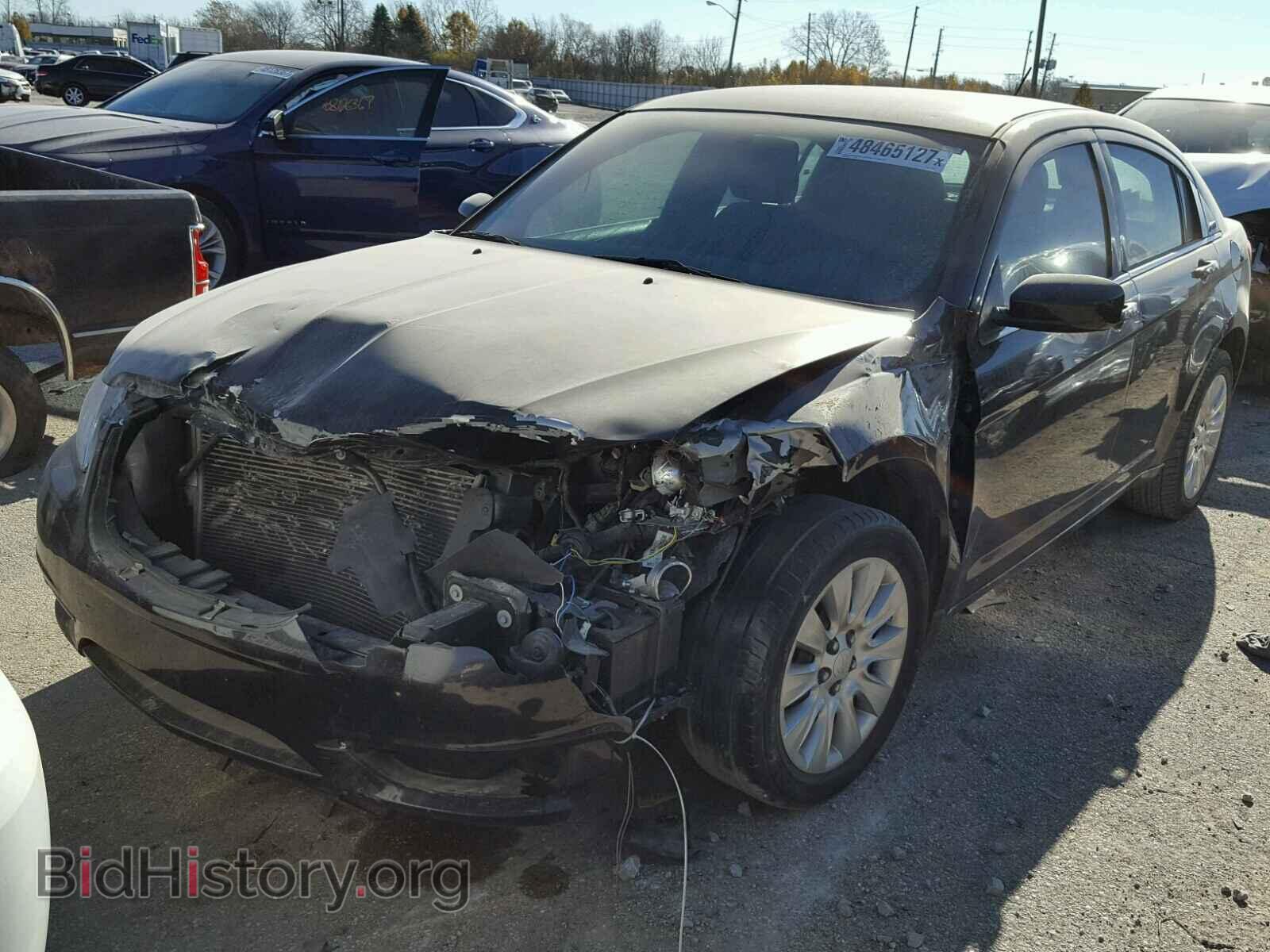 2013 CHRYSLER 200 - VIN: 1C3CCBAB0DN640187 - Фото 2