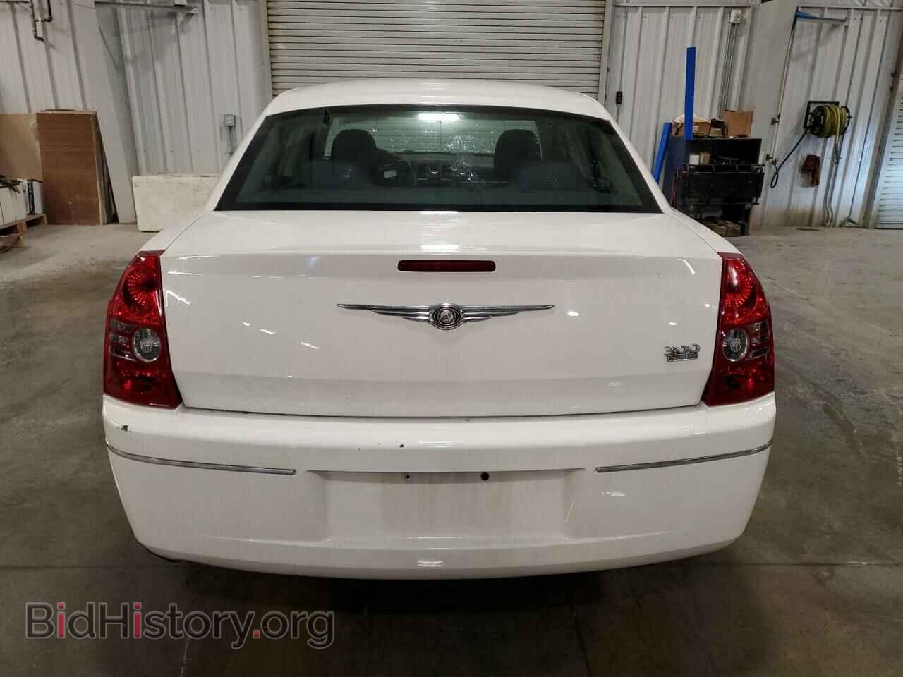 2010 CHRYSLER 300 - VIN: 2C3CA4CD2AH140052 - Фото 6