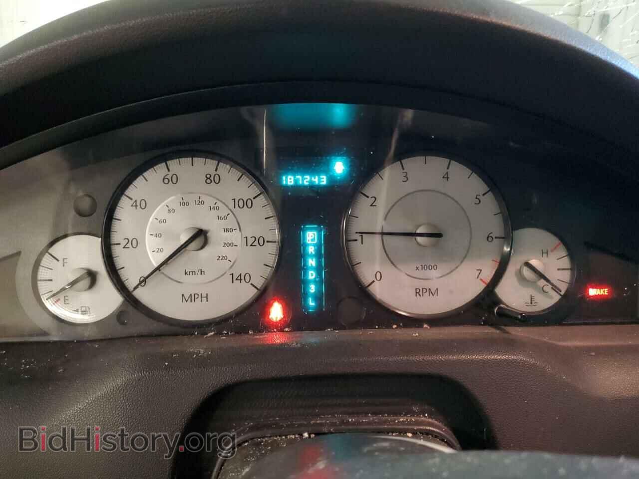 2010 CHRYSLER 300 - VIN: 2C3CA4CD2AH140052 - Фото 9