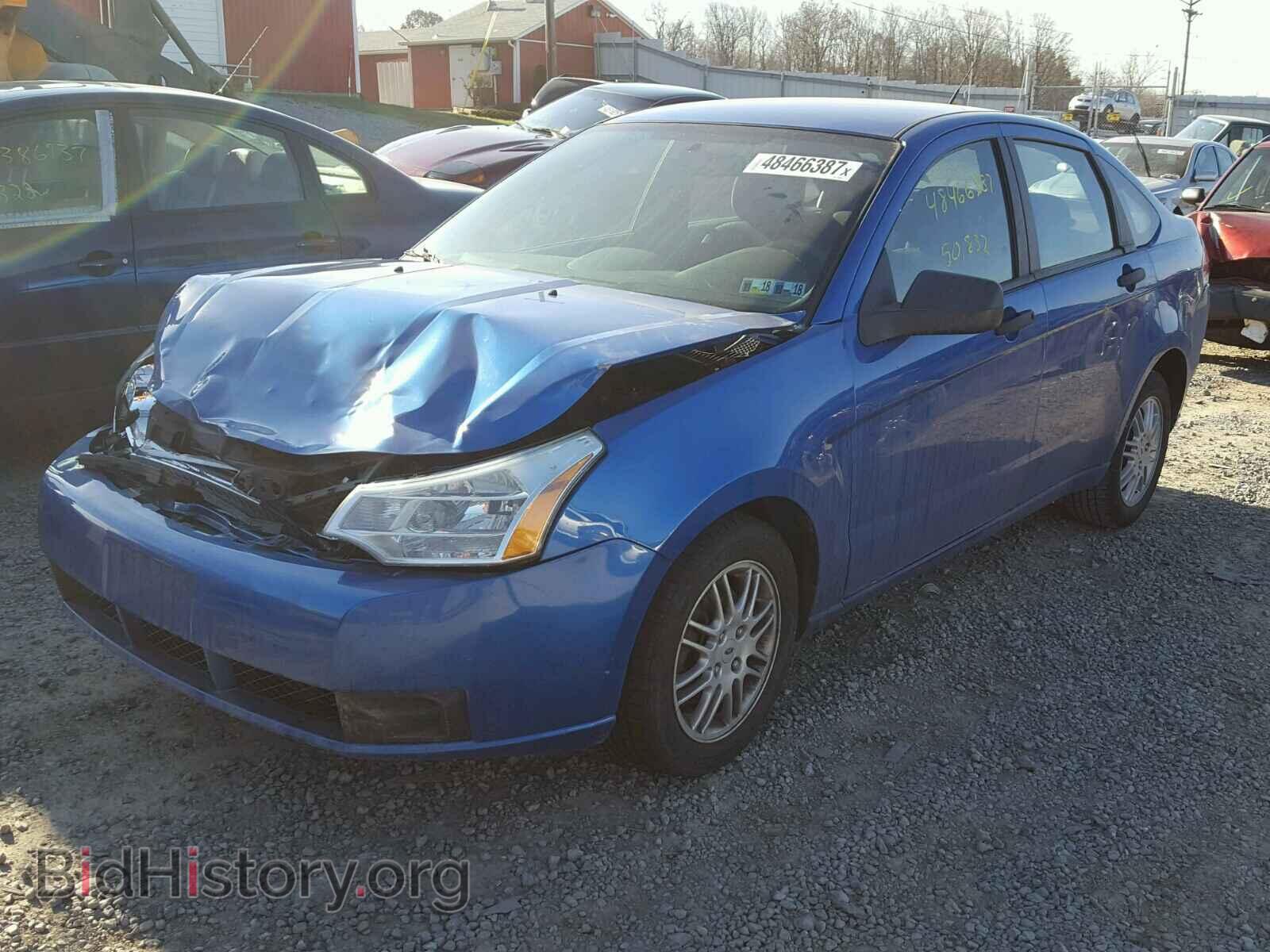 2011 FORD FOCUS - VIN: 1FAHP3FN8BW100579 - Фото 2