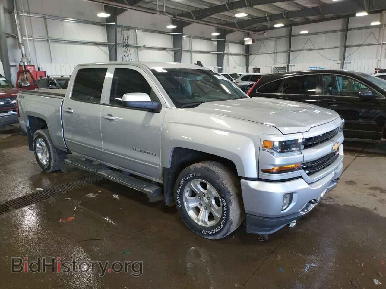 2017 CHEVROLET SILVERADO - VIN: 3GCUKREC0HG219082 - Фото 4