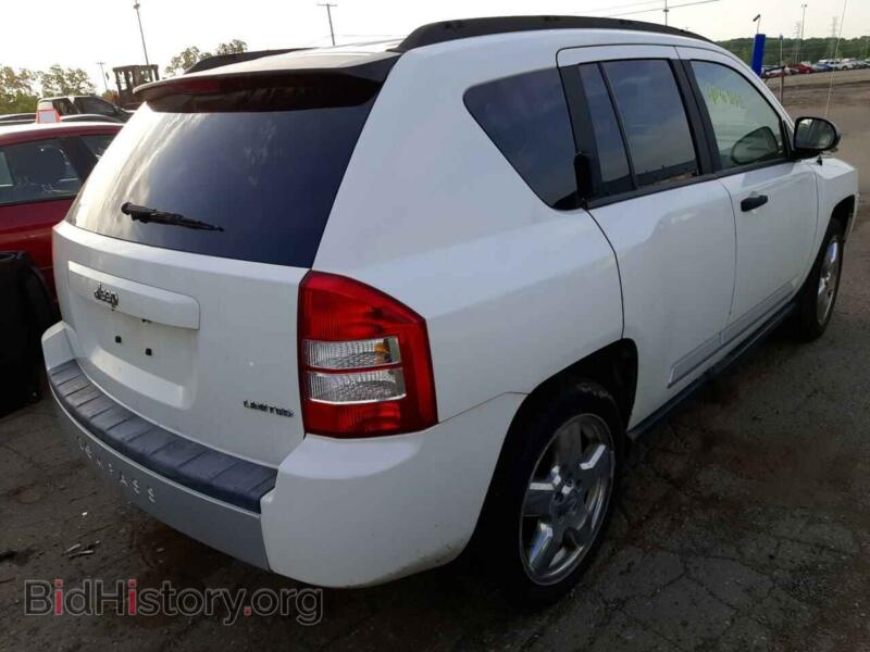 2007 Jeep COMPASS (VIN 1J8FT57W17D108356) — photo 4 of 10