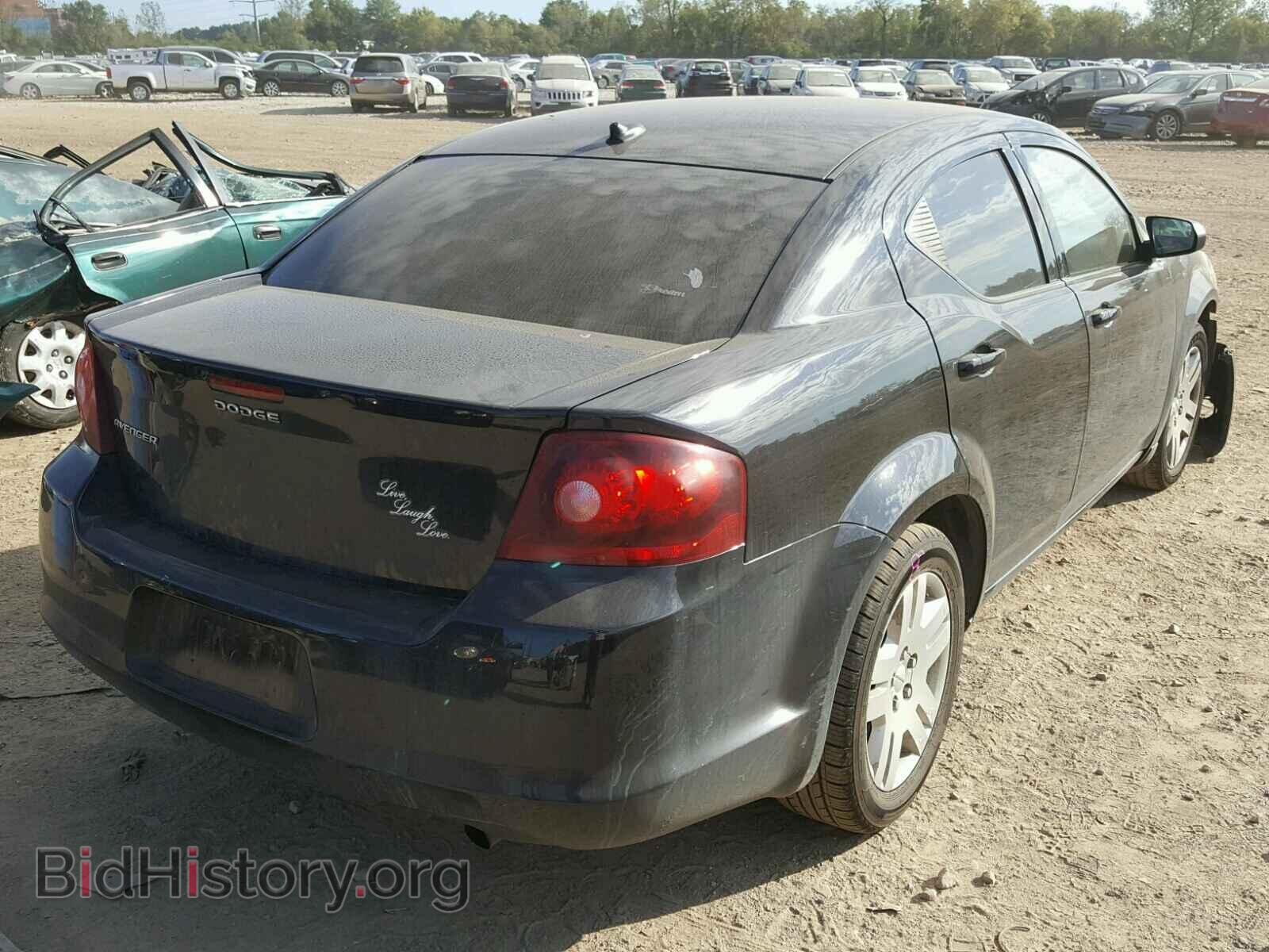 2011 DODGE AVENGER - VIN: 1B3BD4FB1BN608078 - Фото 4