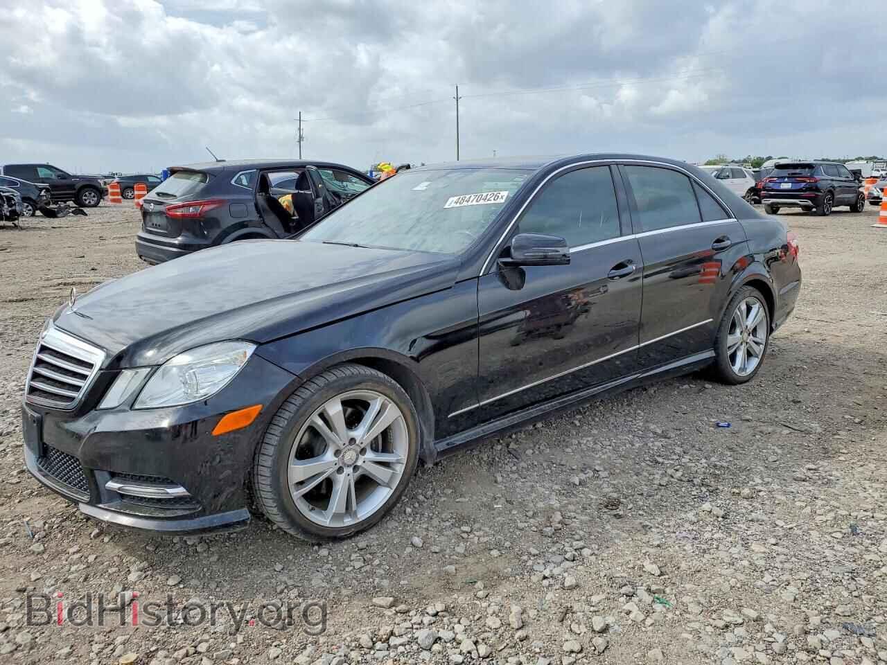 Photo WDDHF5KB9DA730587 - MERCEDES-BENZ E-CLASS 2013
