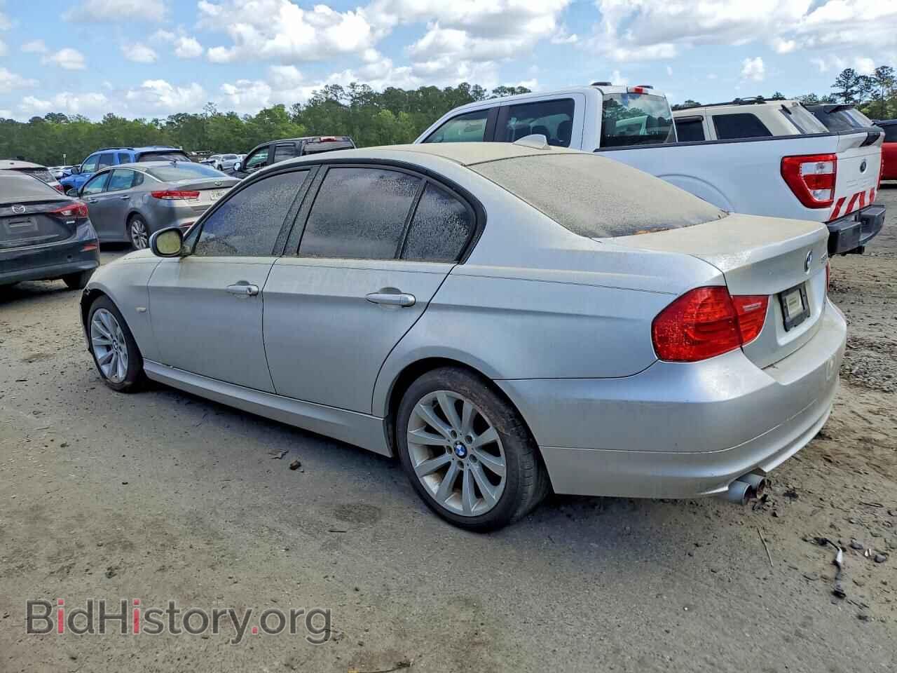 2011 BMW 3 SERIES - VIN: WBAPH7C56BE682425 - Фото 2