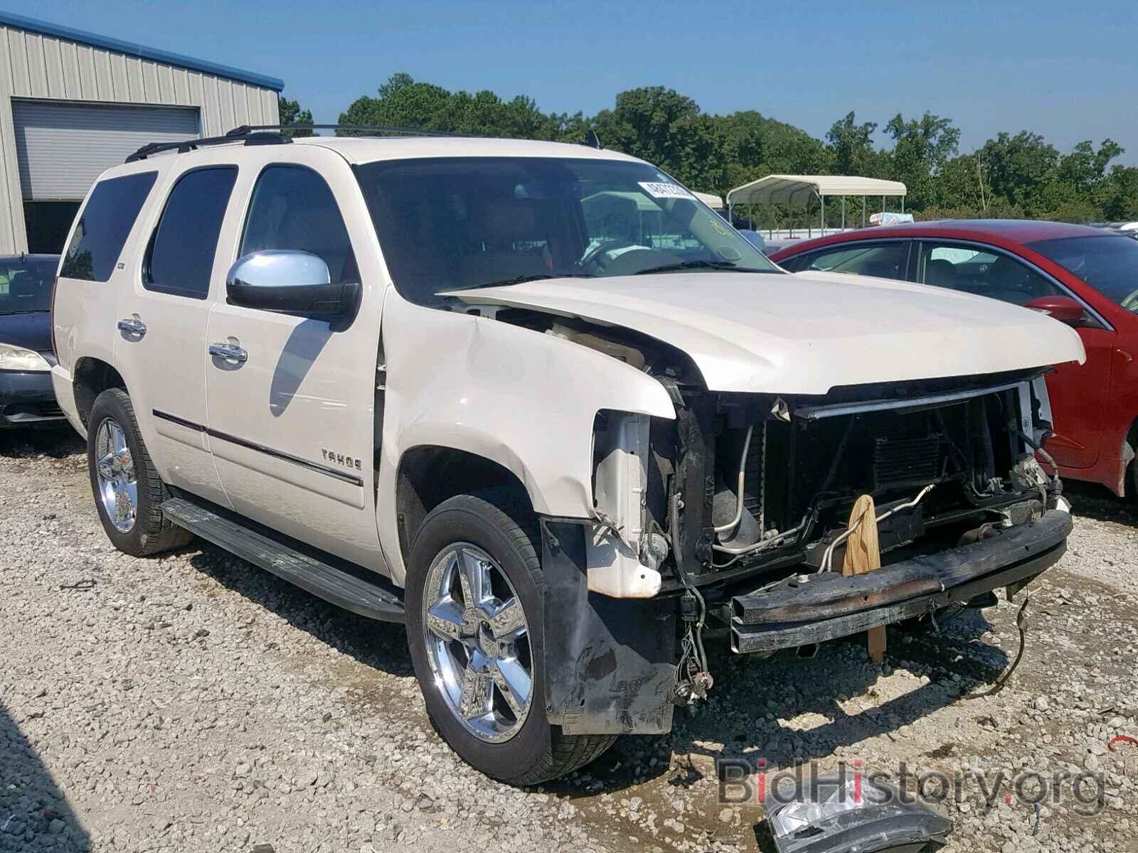 Photo 1GNSCCE04BR318459 - CHEVROLET TAHOE C150 2011