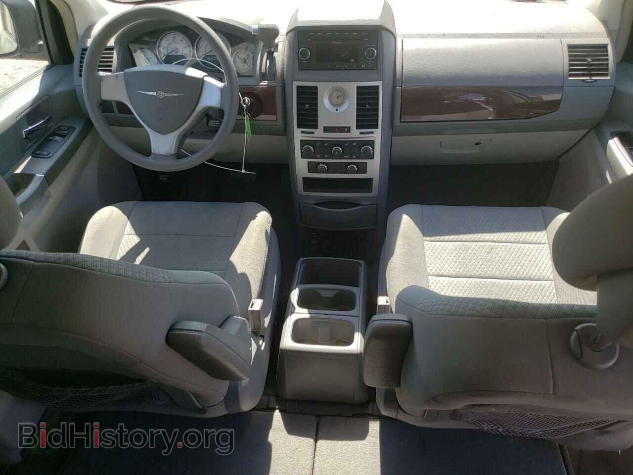 2010 CHRYSLER MINIVAN - VIN: 2A4RR4DE7AR226645 - Фото 8
