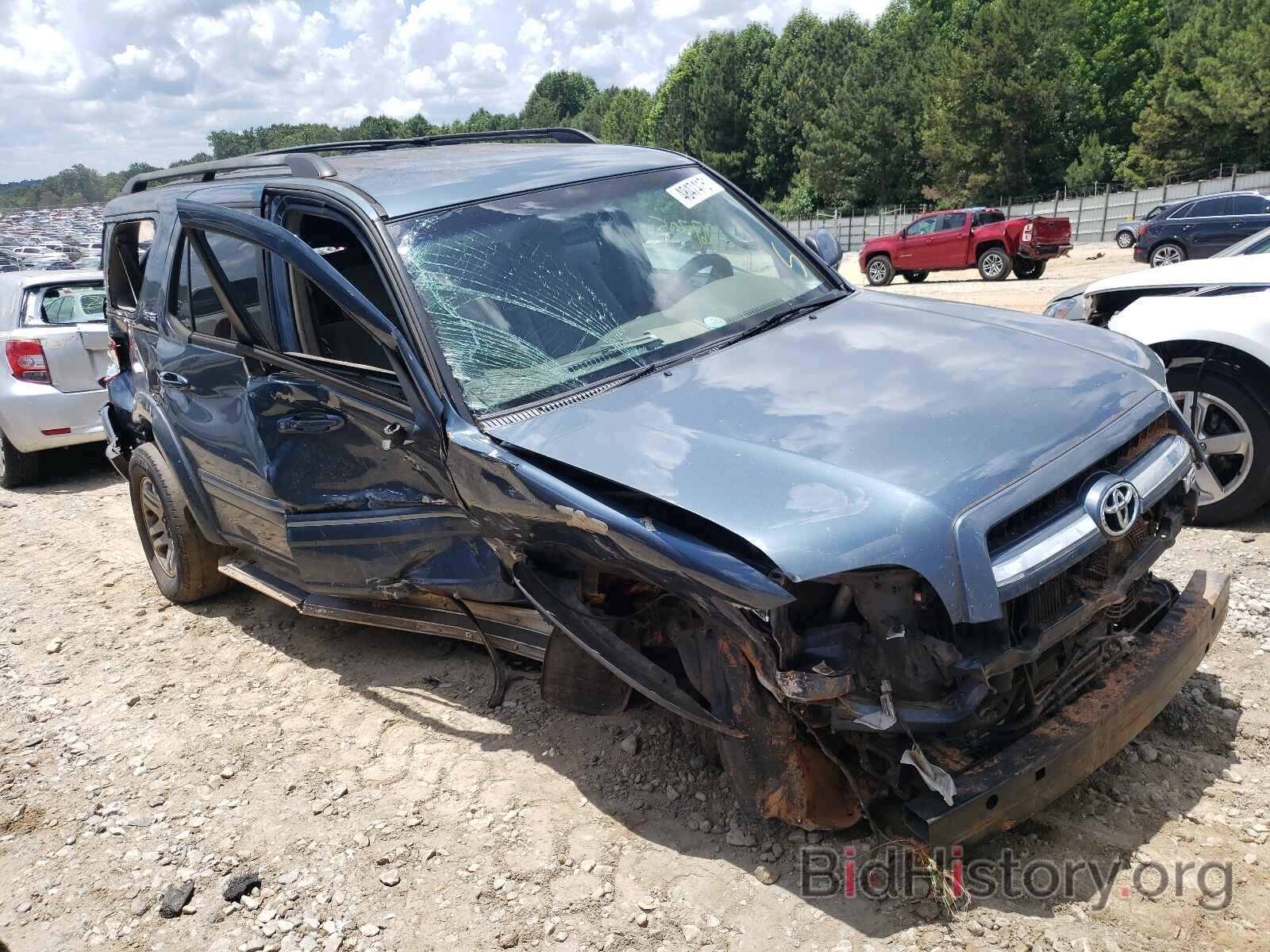 Photo 5TDZT34A86S266987 - TOYOTA SEQUOIA 2006