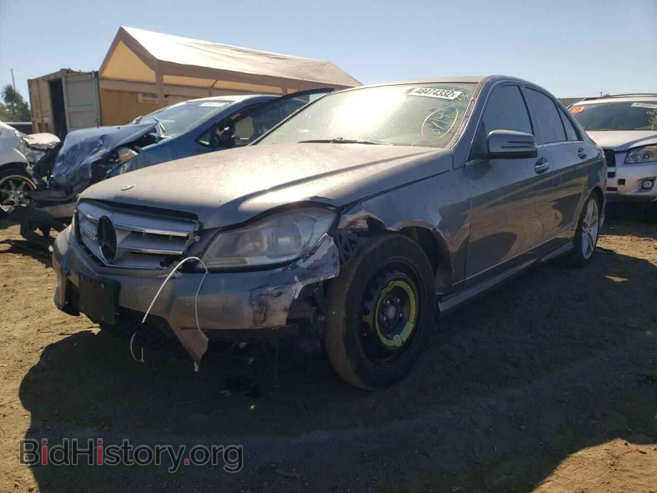 2012 MERCEDES-BENZ C-CLASS - VIN: WDDGF4HB3CA623014 - Фото 2