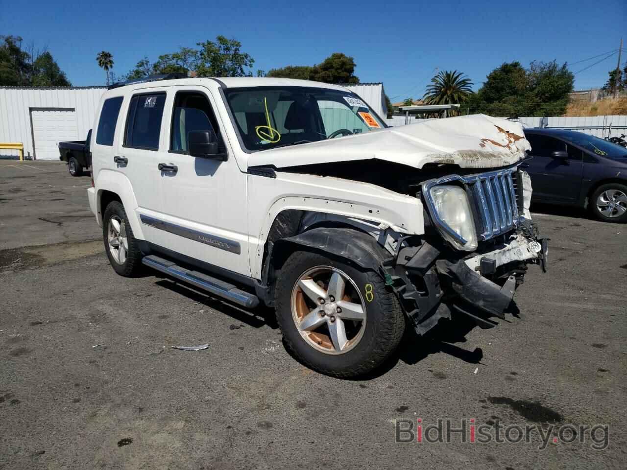 Photo 1J8GP58K38W262075 - JEEP LIBERTY 2008