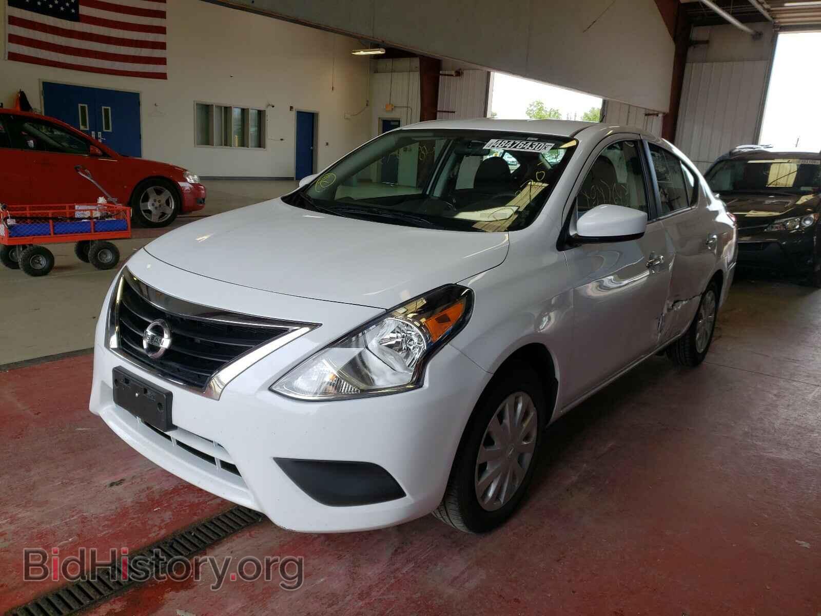 2019 NISSAN VERSA - VIN: 3N1CN7AP3KL856761 - Фото 2