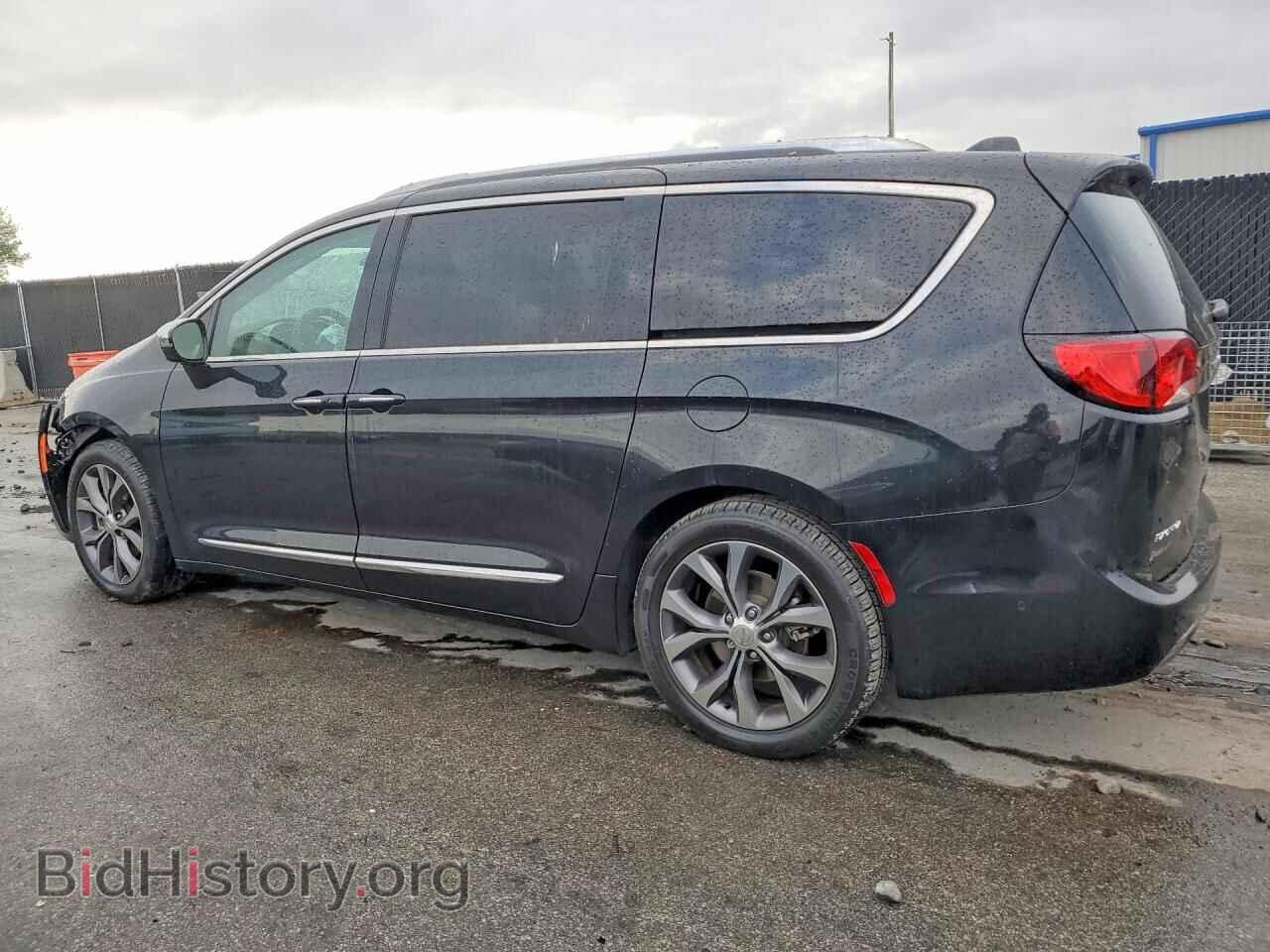 2017 CHRYSLER PACIFICA - VIN: 2C4RC1GG6HR747904 - Фото 2