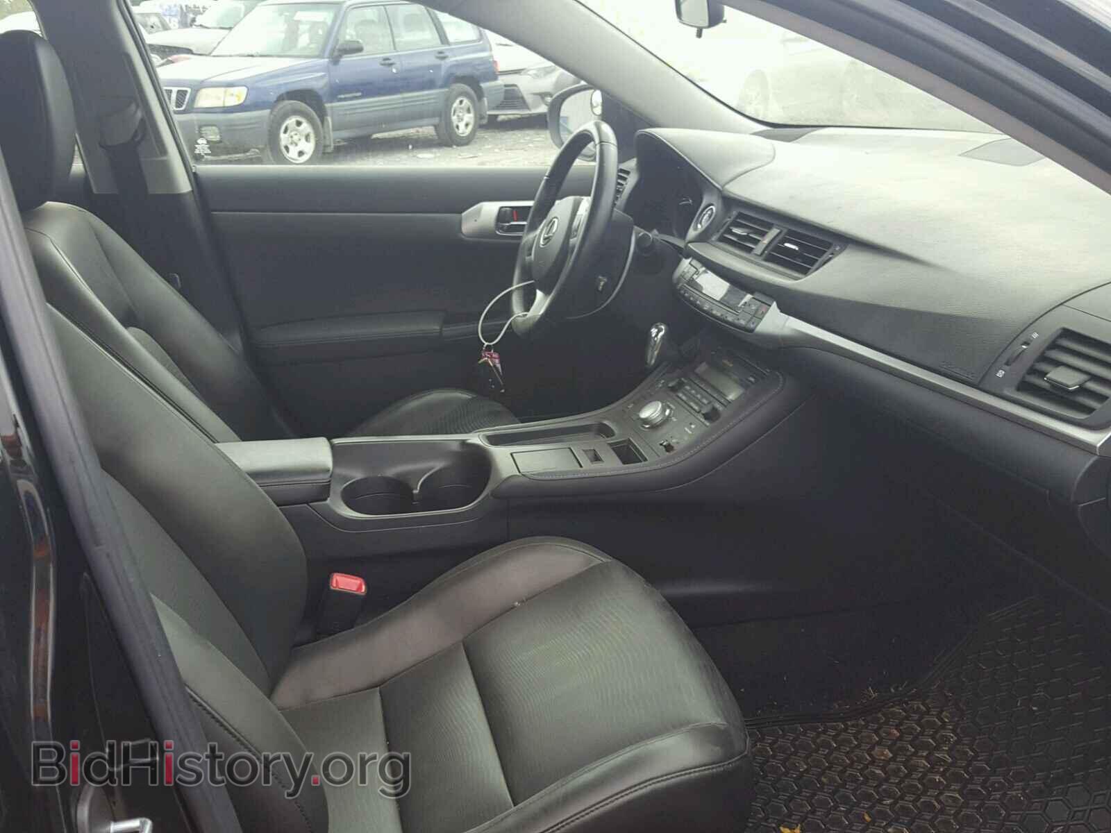 2011 LEXUS CT 200 - VIN: JTHKD5BH1B2015402 - Фото 5