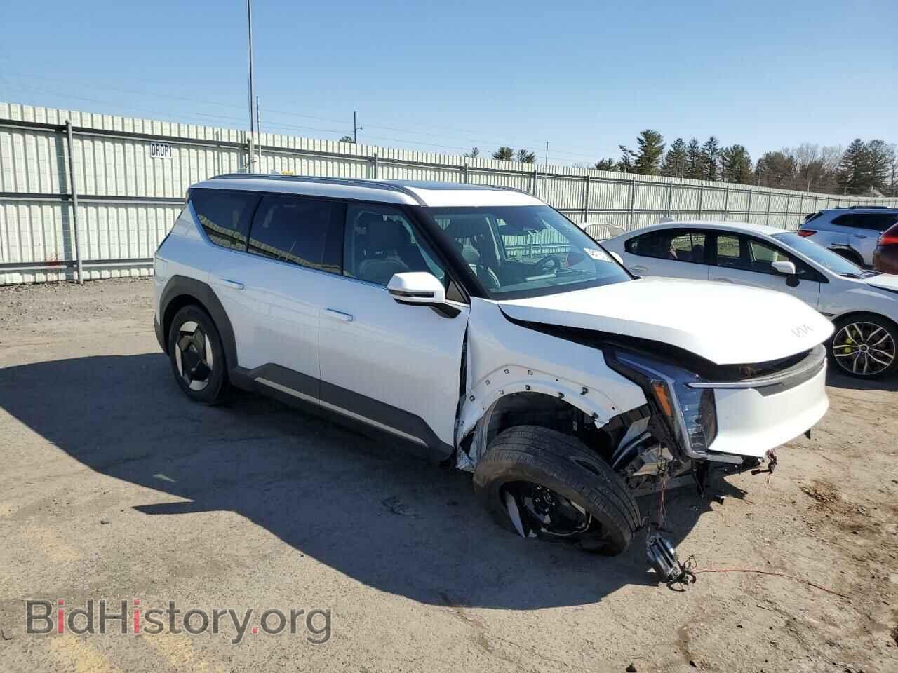 2024 KIA EV9 WIND - VIN: KNDAFFS50R6020130 - Фото 4