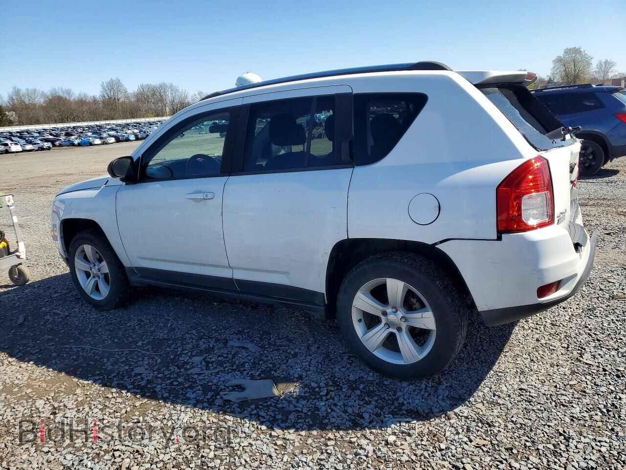 2013 JEEP COMPASS - VIN: 1C4NJDEB8DD280446 - Photo 2