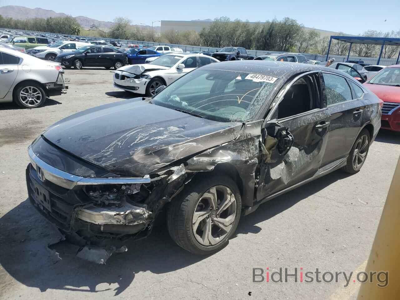 Photo 1HGCV1F43JA082690 - HONDA ACCORD 2018