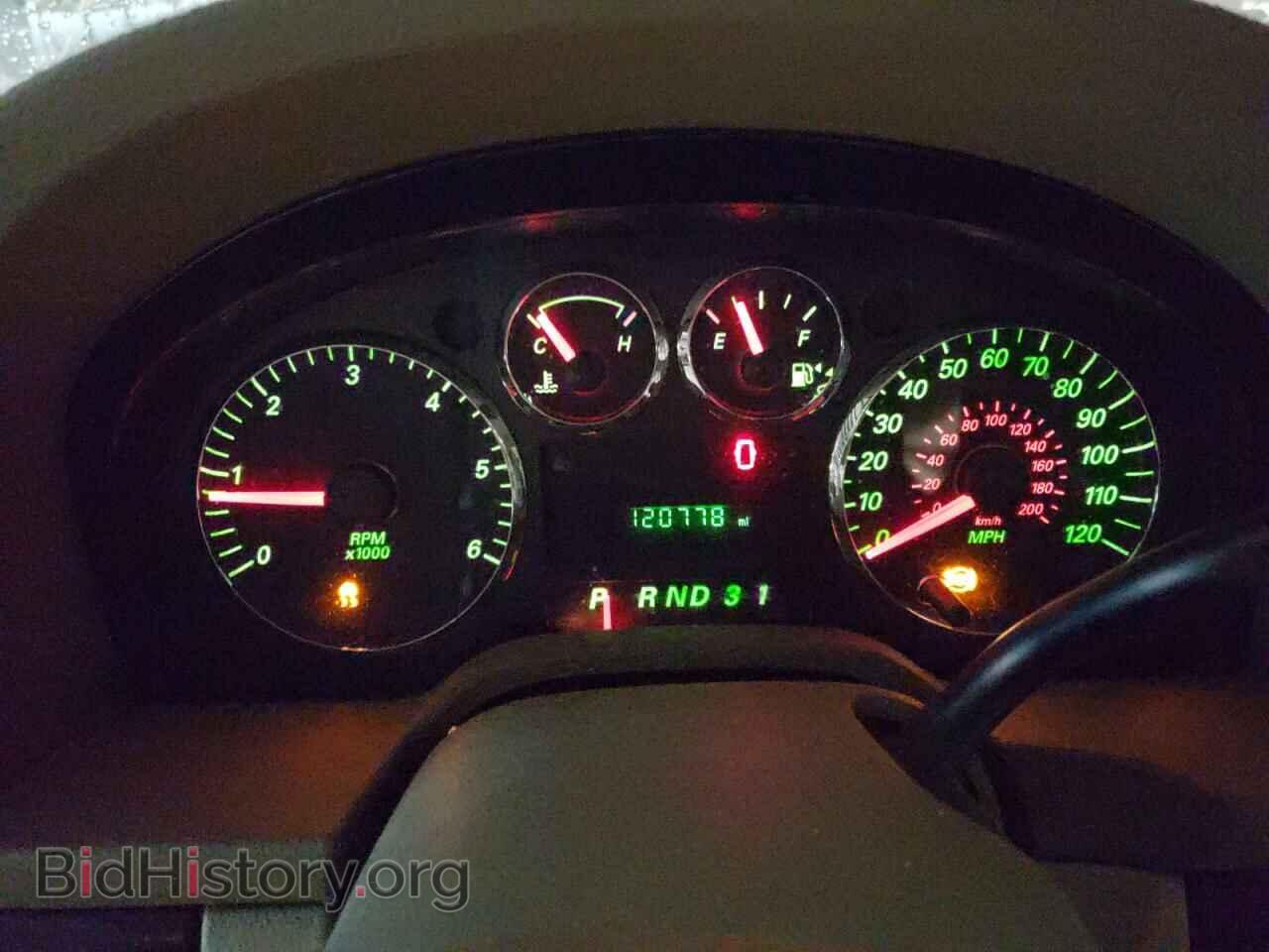 2007 FORD FREESTAR - VIN: 2FMZA52297BA14757 - Фото 8