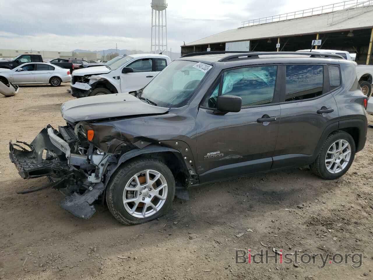 Фотография ZACNJAAB9KPK13359 - JEEP RENEGADE 2019