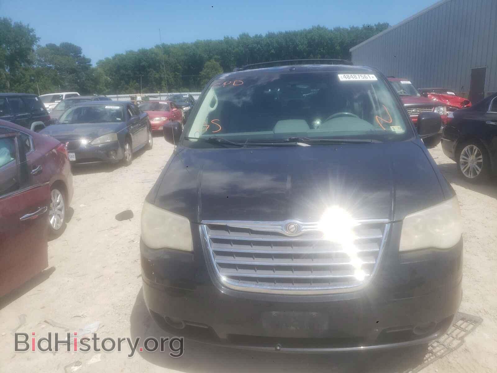 2008 CHRYSLER MINIVAN - VIN: 2A8HR54P08R676214 - Фото 9
