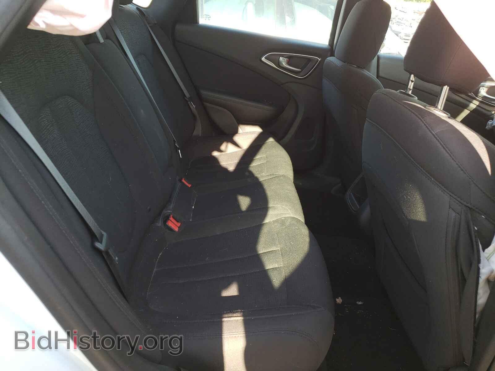 2016 CHRYSLER 200 - VIN: 1C3CCCFB9GN183334 - Фото 6
