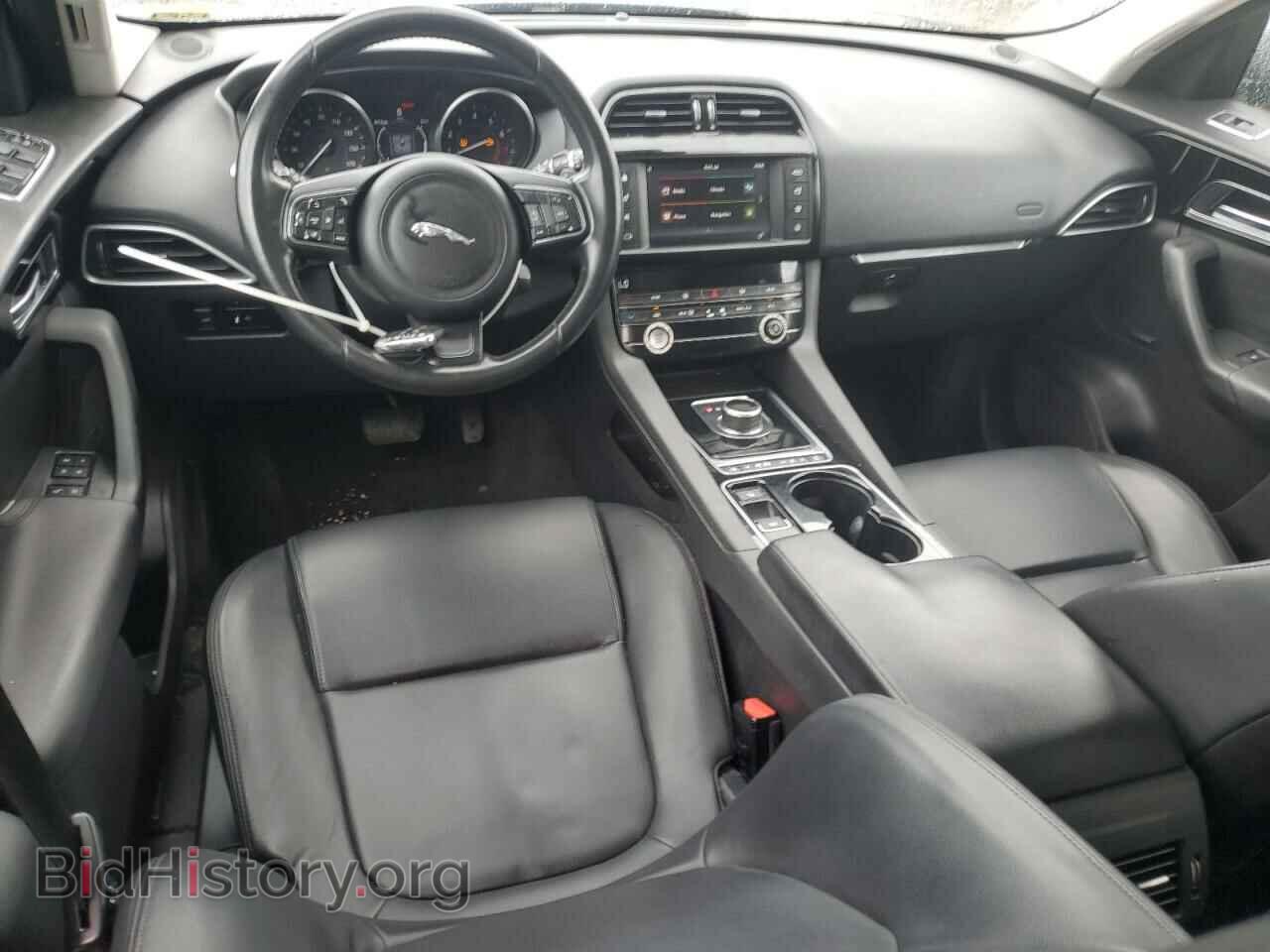 2017 JAGUAR F-PACE - VIN: SADCJ2BVXHA892105 - Photo 8