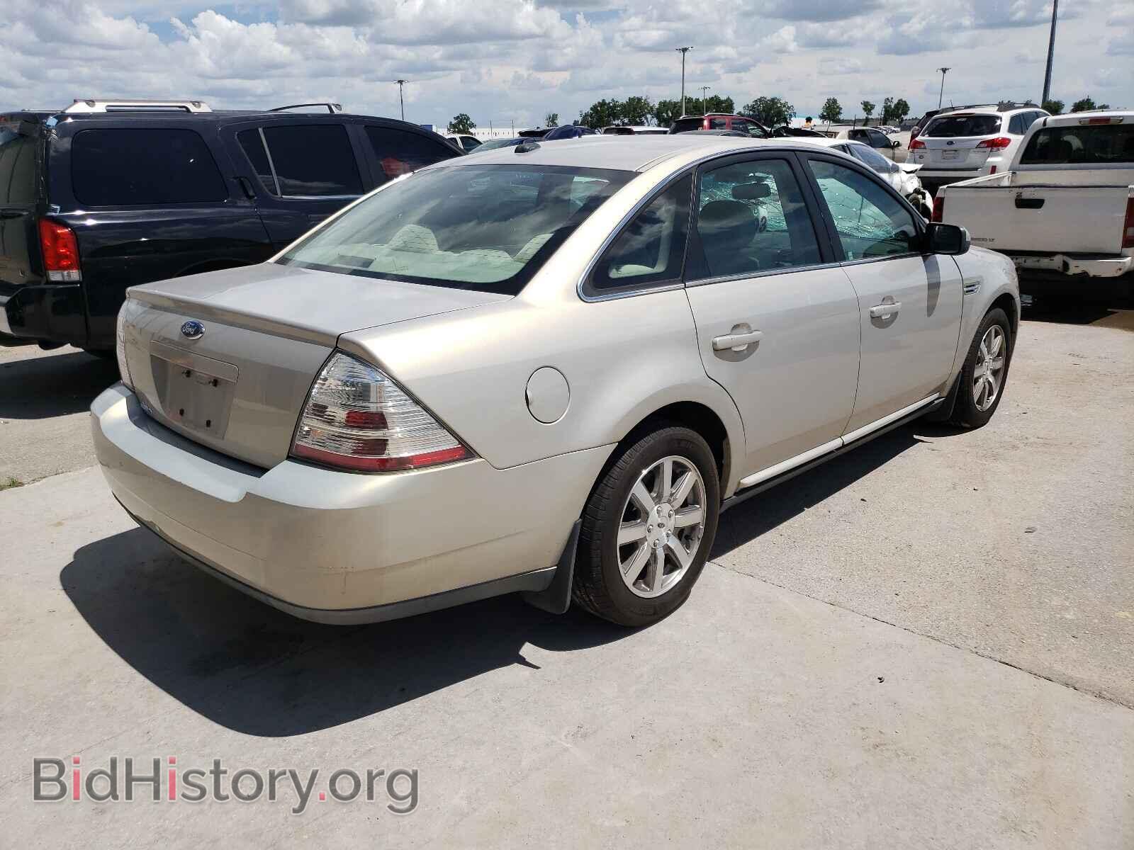 2009 FORD TAURUS - VIN: 1FAHP24WX9G100321 - Фото 4