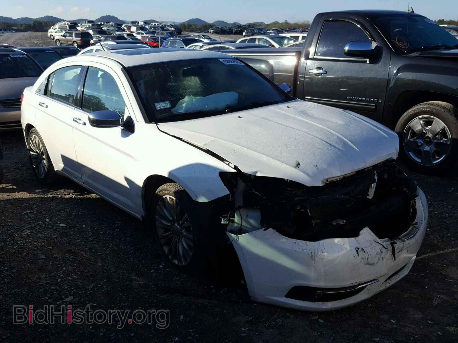 Фотография 1C3CCBCGXCN240290 - CHRYSLER 200 2012