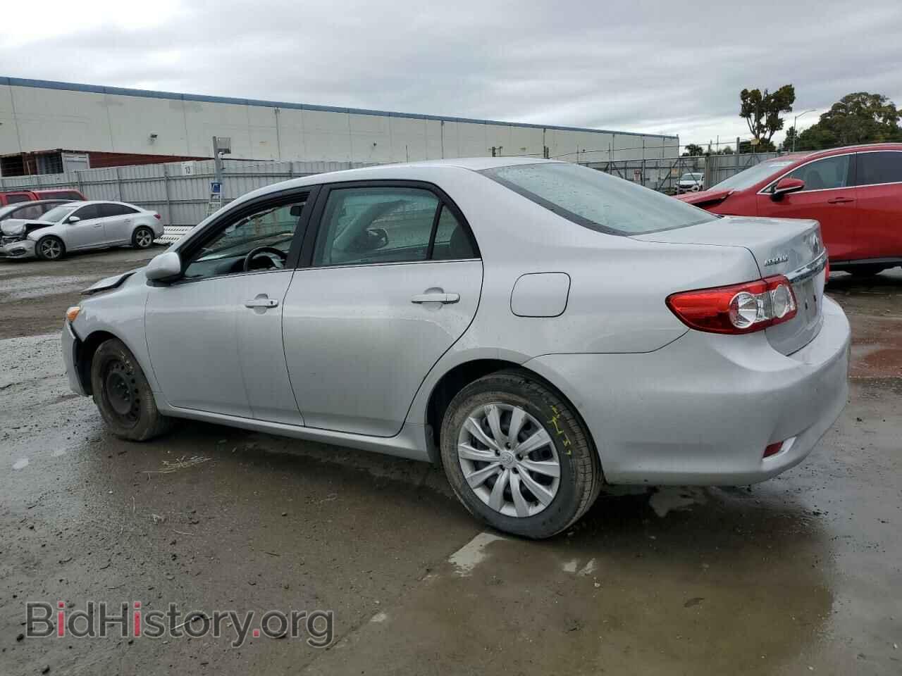2013 TOYOTA COROLLA - VIN: 2T1BU4EE7DC061947 - Фото 2