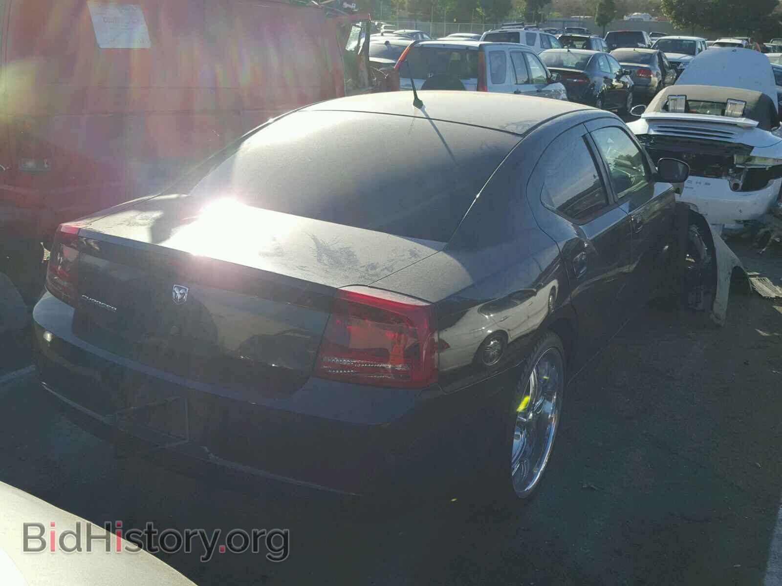 2008 DODGE CHARGER - VIN: 2B3KA43RX8H303741 - Фото 4