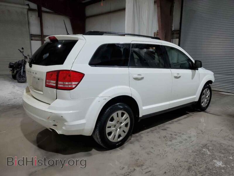 2018 Dodge JOURNEY (VIN 3C4PDCAB9JT496232) — photo 3 of 15