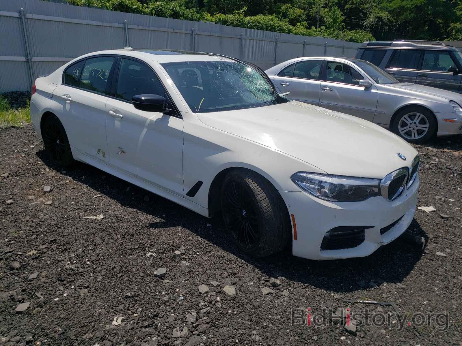 Photo WBAJE7C52KWW14857 - BMW 5 SERIES 2019