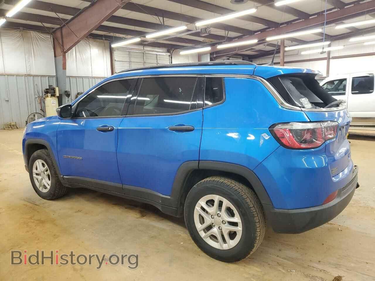 2019 JEEP COMPASS - VIN: 3C4NJCAB0KT614119 - Фото 2
