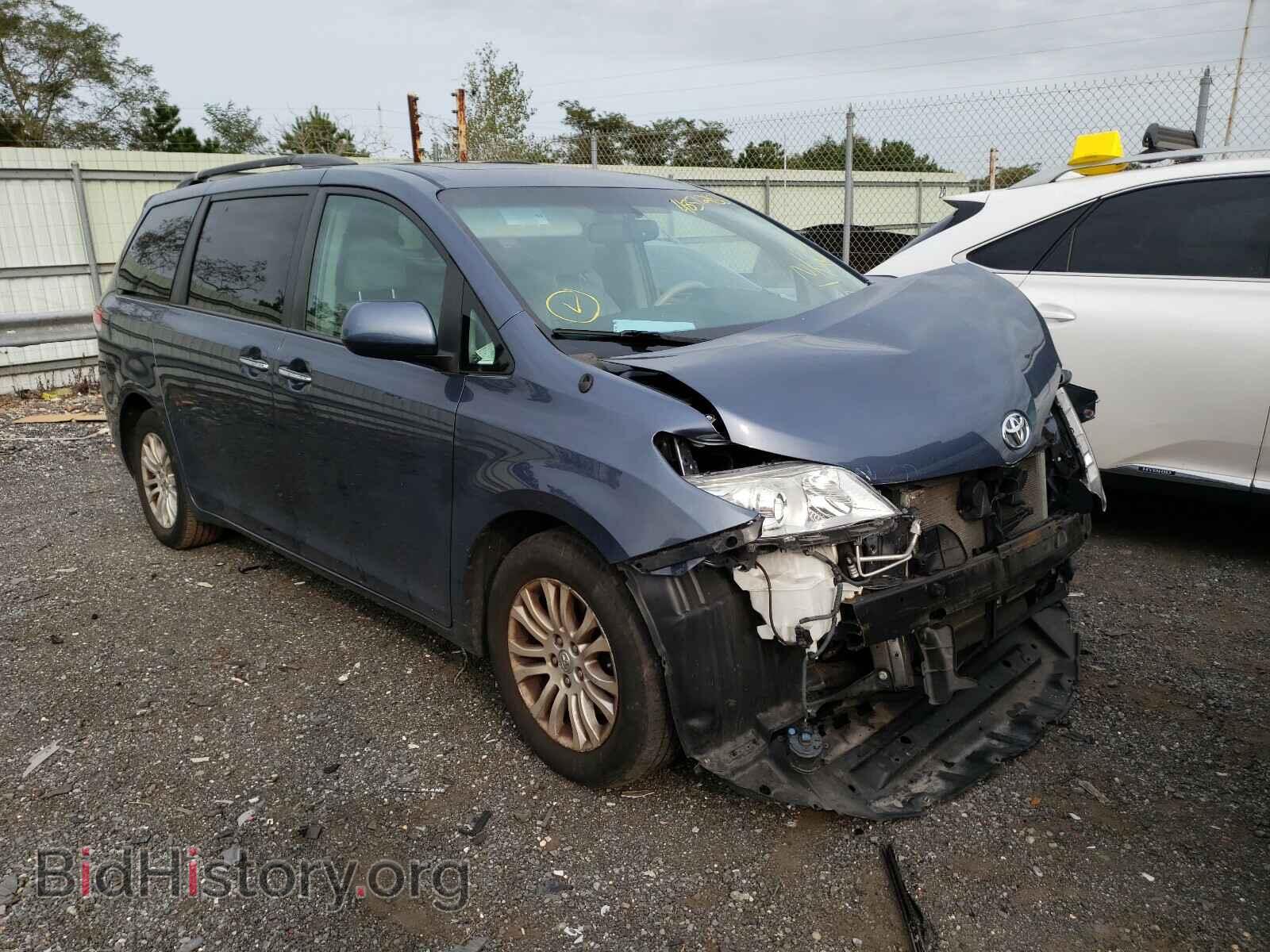 Photo 5TDYK3DC8DS381120 - TOYOTA SIENNA 2013