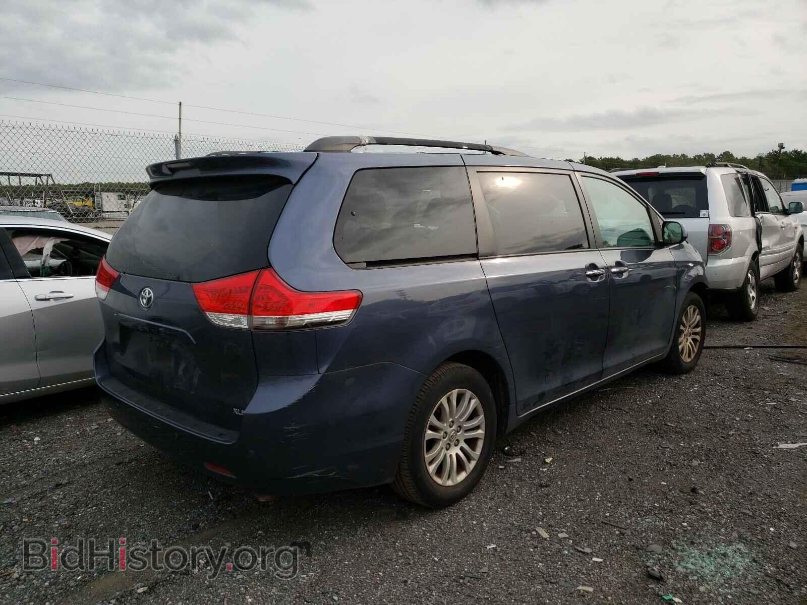 2013 TOYOTA SIENNA - VIN: 5TDYK3DC8DS381120 - Фото 4