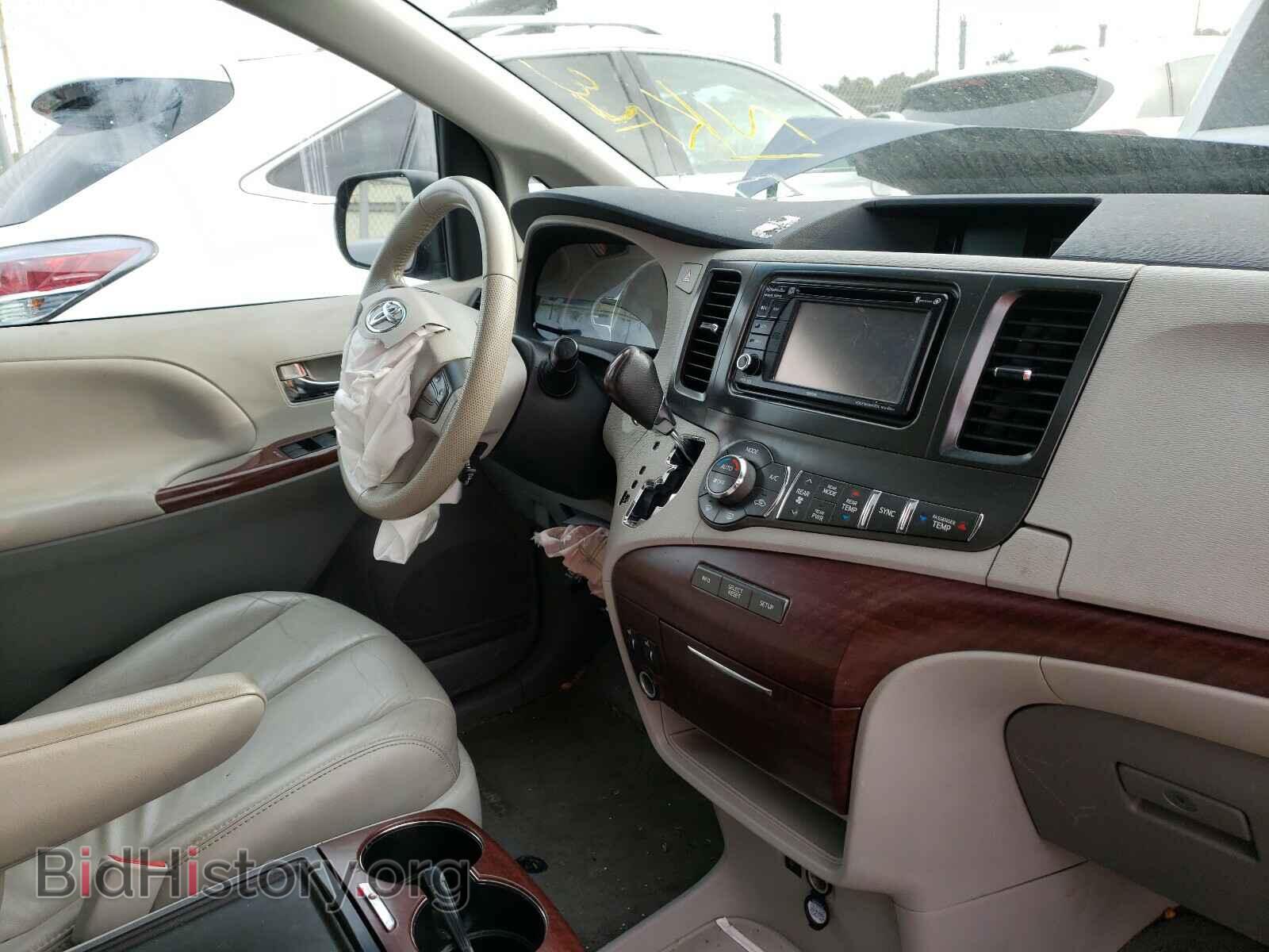 2013 TOYOTA SIENNA - VIN: 5TDYK3DC8DS381120 - Фото 9