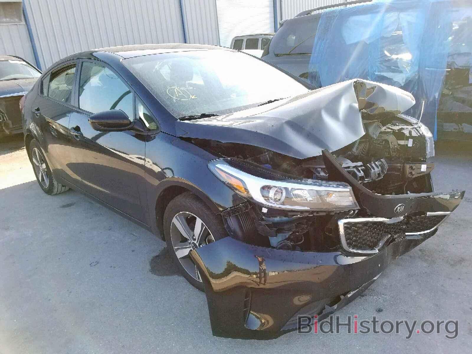 Photo 3KPFL4A75JE243090 - KIA FORTE LX 2018