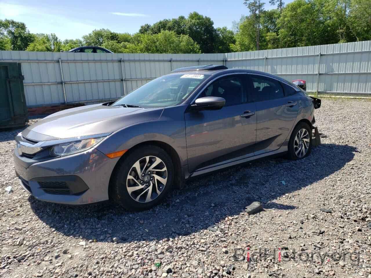 Photo 19XFC2F70JE027273 - HONDA CIVIC 2018