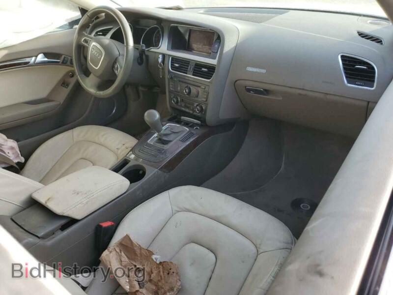 2010 Audi A5 (VIN WAUCKBFR9AA002475) — фото 8 из 12
