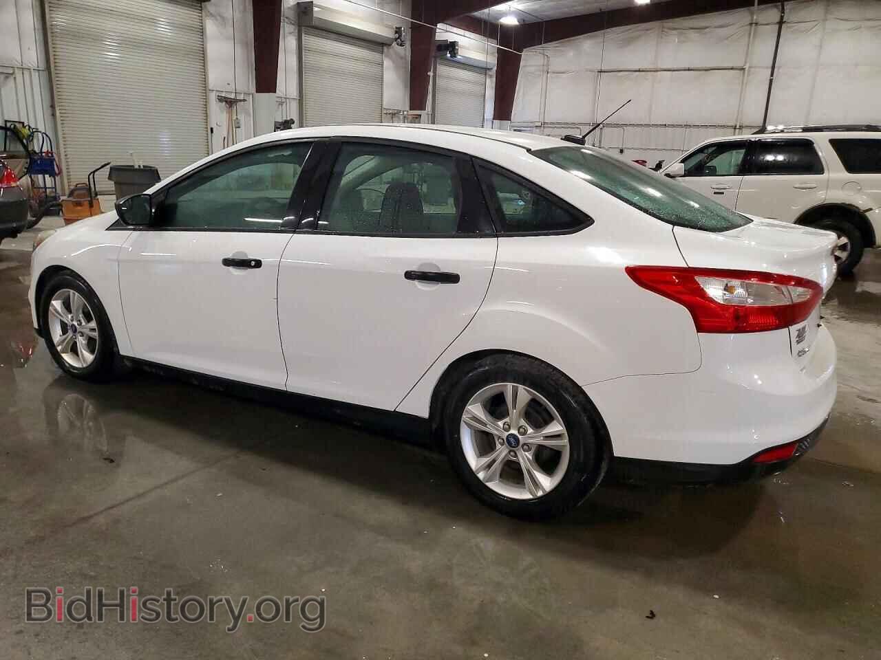 2014 FORD FOCUS - VIN: 1FADP3E25EL111776 - Photo 2