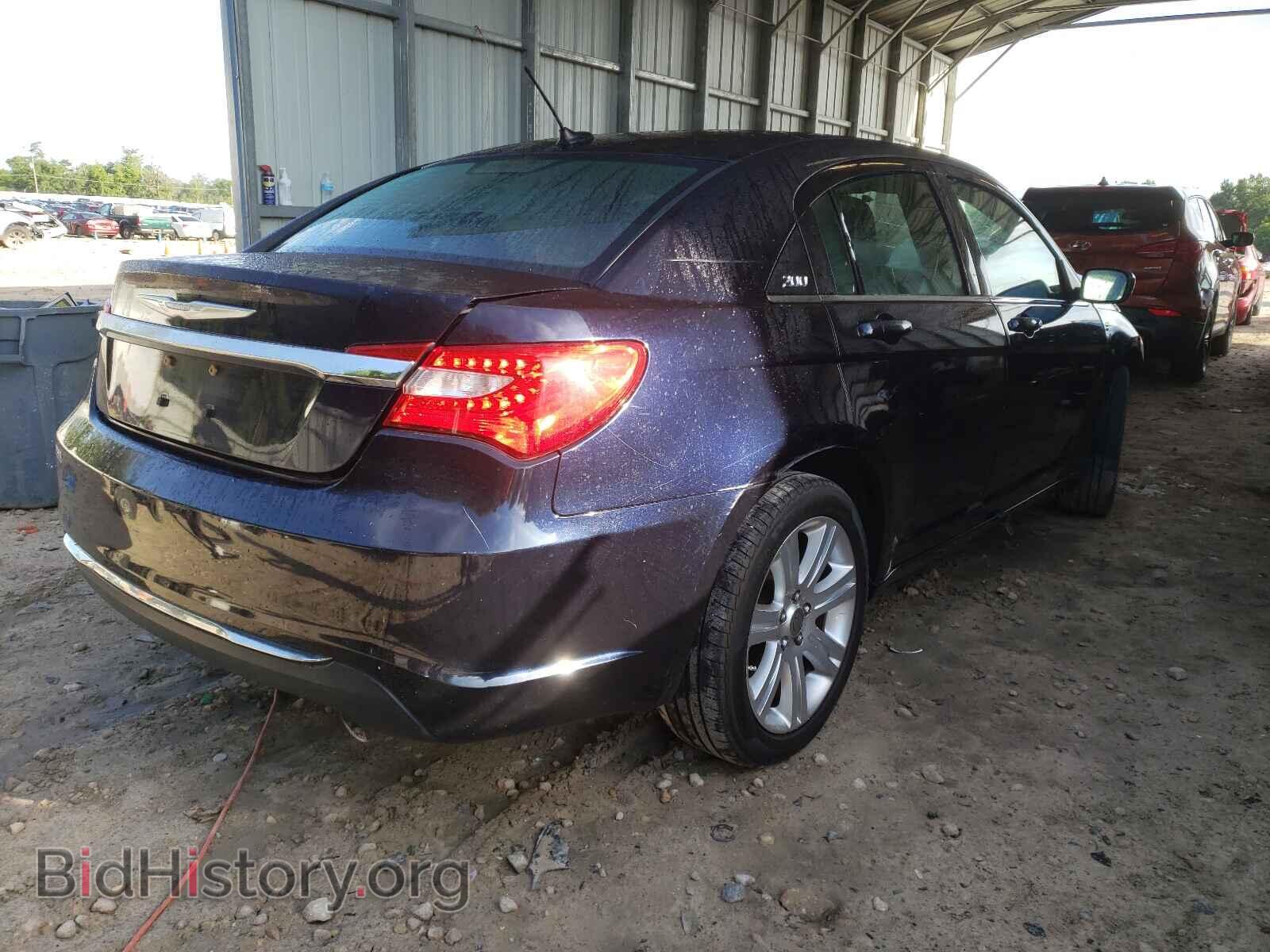 2012 CHRYSLER 200 - VIN: 1C3CCBBG7CN302617 - Фото 4