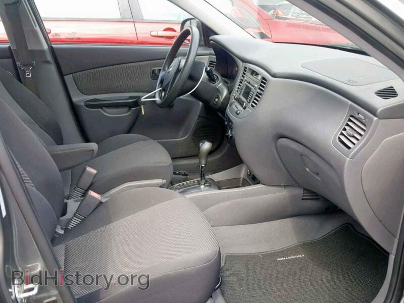 2011 Kia RIO BASE (VIN KNADH4A36B6955358) — фото 5 из 10