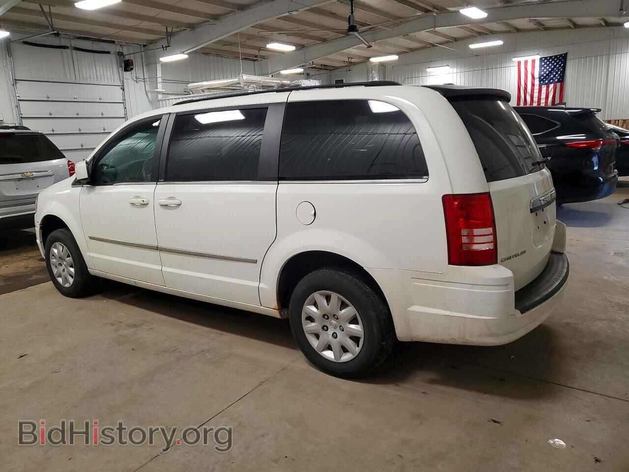 2010 CHRYSLER MINIVAN - VIN: 2A4RR5D1XAR347947 - Фото 2